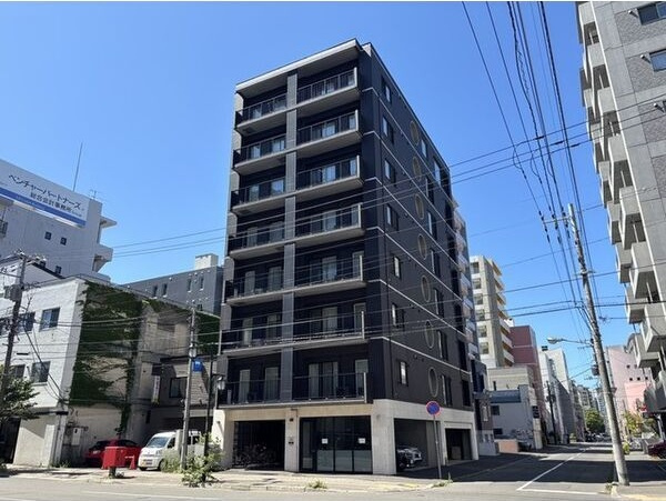 【エントランス】アルファスクエア大通西17 