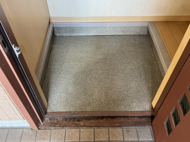 Casa bella NozatoＣ棟の玄関