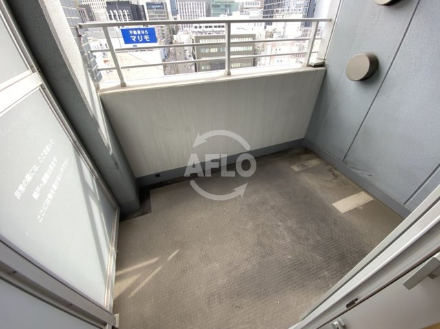 ディーグラフォート大阪NYタワー肥後橋　西船場小学校区のバルコニー|ディーグラフォート大阪NYタワー肥後橋　バルコニー