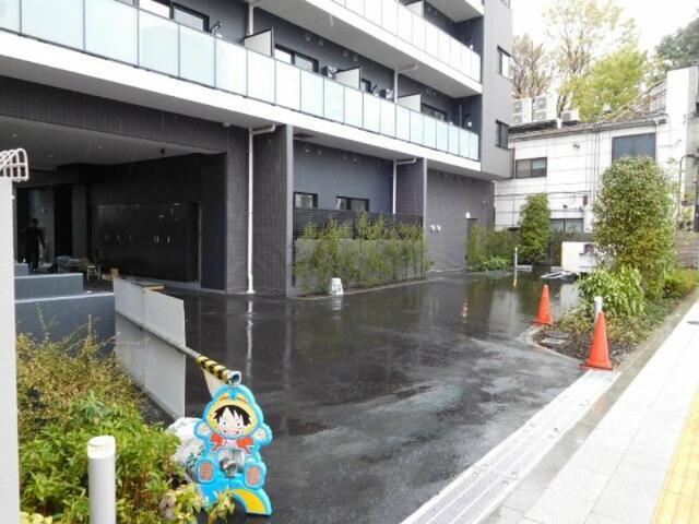 クレストコート志村坂上のロビー| 