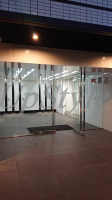 【エントランス】 | グランドコンシェルジュ新御徒町アジールコート