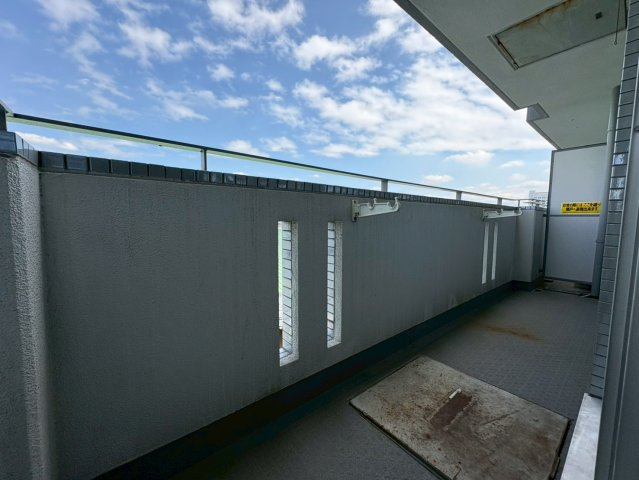 エトワールハイム川本のバルコニー