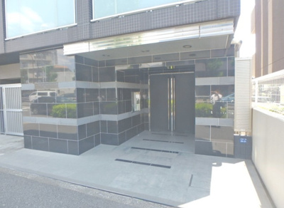 【エントランス】 | グラントゥルース小竹向原