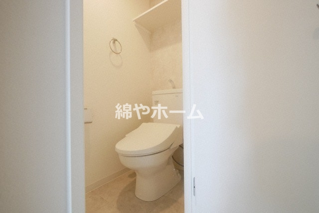 グランパシフィック今里innovationのトイレ|落ち着いた色調のトイレです