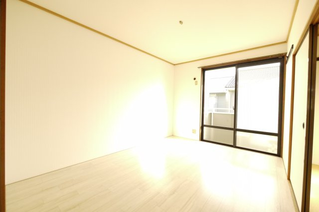ゼフィール芳泉　B棟の寝室|※写真は別の部屋のものです。