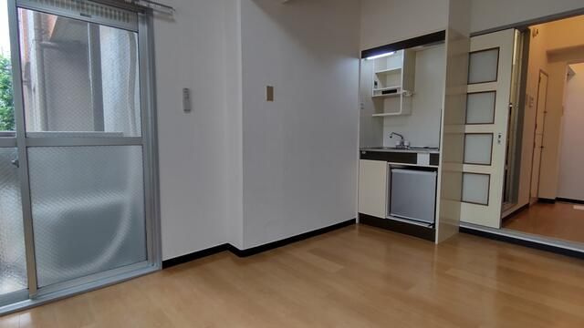 宝マンション常盤台の居間・リビング