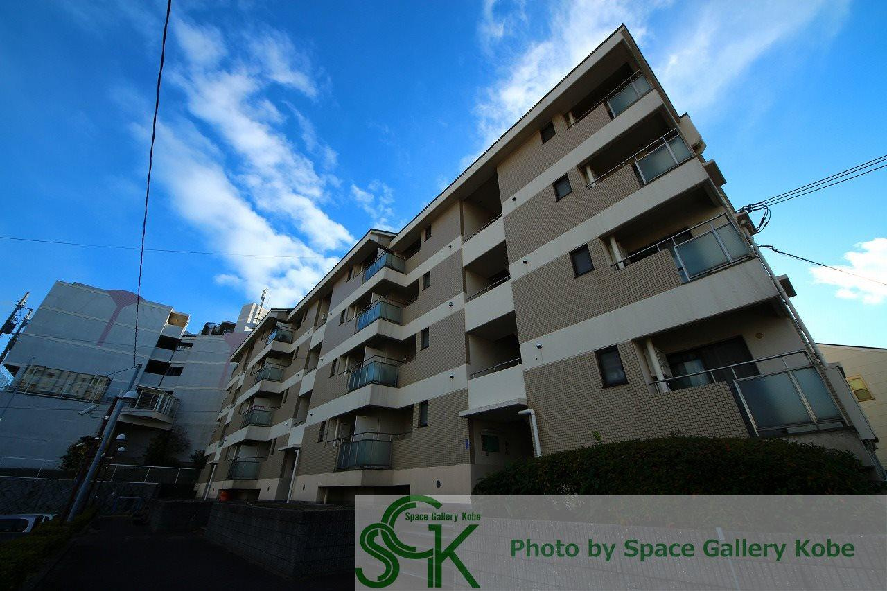 グリーンハイツ大津和の外観