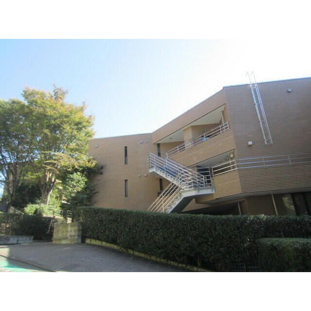 テラス岡本Ａ棟
