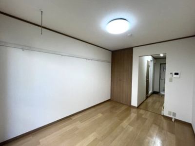 【寝室】 | パルティーダ | ※同建物別部屋参考写真です。