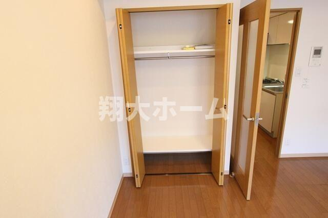 足立区六町４丁目の賃貸マンションの収納