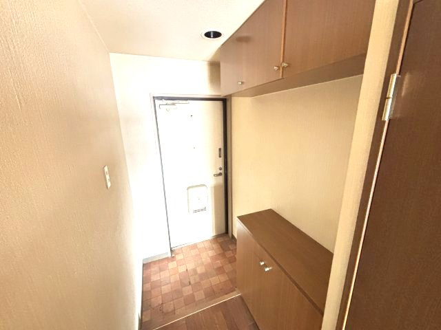 ドムス野中の玄関
