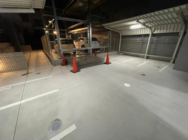 エスプレイス鶴舞ガーデンテラス　名古屋市賃貸　仲介手数料無料の駐車場