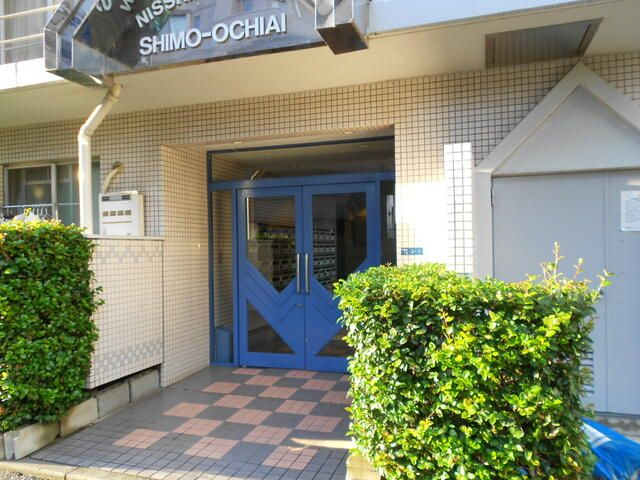 日神パレス下落合のエントランス
