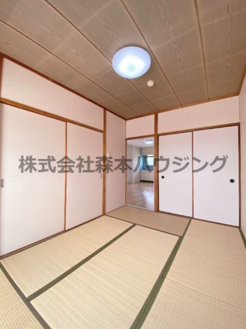 【和室】 | 　メゾン深野 | 畳の上でゆっくりとくつろげる和室です