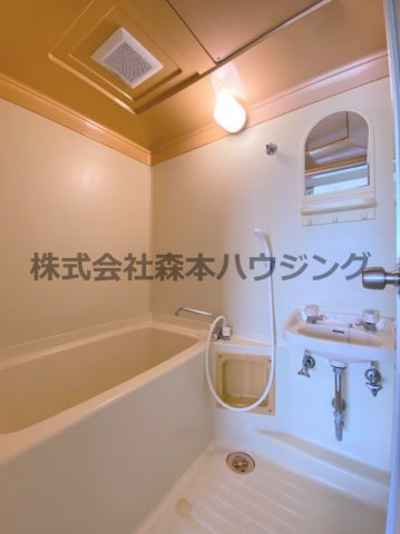 【浴室】 | 　メゾン深野 | 日々の暮らしに欠かせないお風呂です