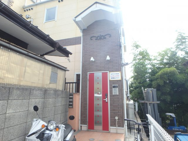 ユナイト元住吉レイチェルの丘のエントランス