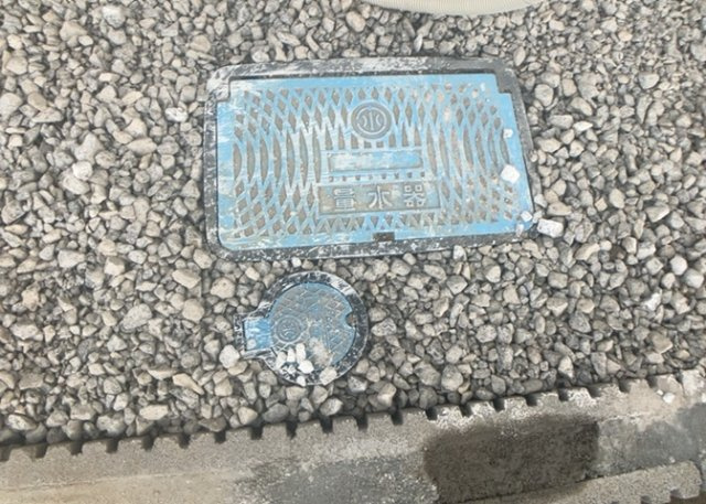 【設備】 | 敷地内には、散水栓や立水栓があります。水道水を直接利用できるため、水を運ぶ手間を省くことが出来ます。大量の水を必要とする洗車作業や清掃などに役立ちます。その他設備とあわせて、現地でご確認ください。