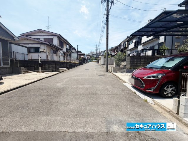 【完成しました！】東海市加木屋町唐畑　全1棟の前面道路含む現地写真|事前予約にて現地ご見学いただけます！お気軽にお問い合わせください♪
■株式会社　セキュアハウス■
住宅ローンに強く、知識、経験豊富なスタッフ在籍
お客様に寄り添い、ご成約後もサポート致します。