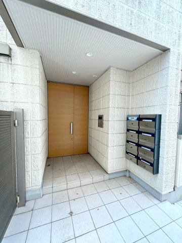 ミッシェル高円寺のエントランス|★きれいなエントランス★