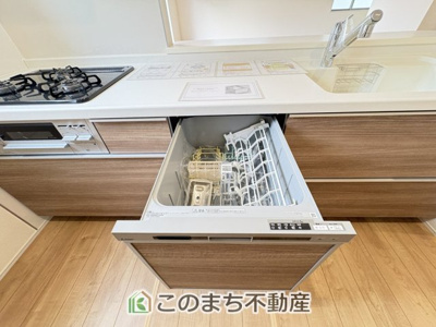 【キッチン】 | Livele Garden.S　加須市三俣1丁目　 | 食器洗浄乾燥機付きで時短家事が可能です☆