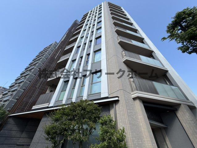 三鷹市下連雀４丁目の賃貸マンションの外観
