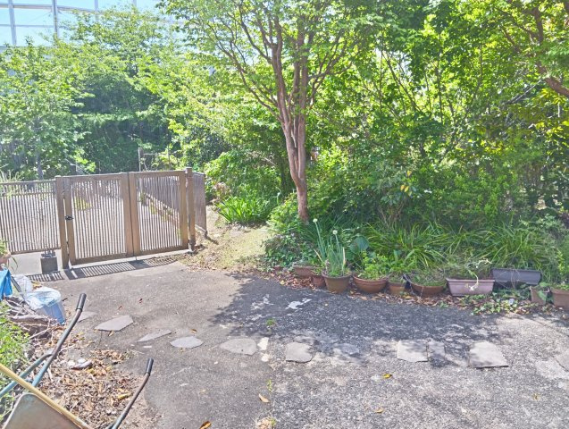 売中古戸建　富士市比奈の庭|約230坪の広い土地です。
ガーデニングやペットの飼育も楽しめますね！