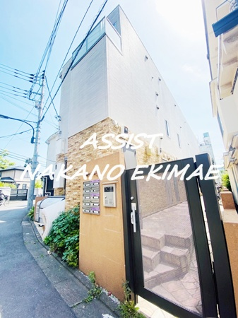  サンタフェ北新宿のエントランス