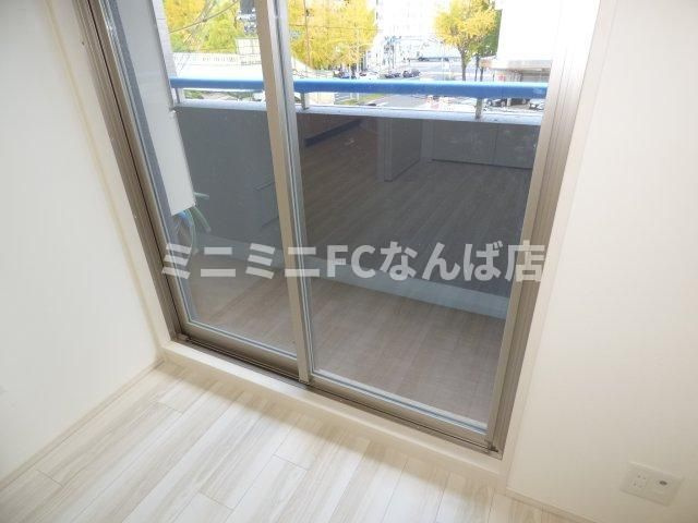 エステムコート北堀江のバルコニー