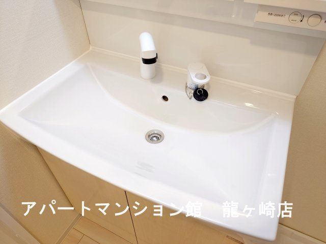 グランスタ　エイアールの洗面所