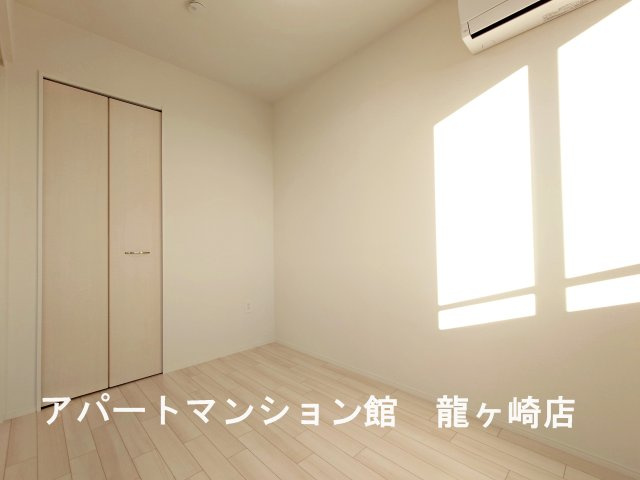 グランスタ　エイアールの寝室