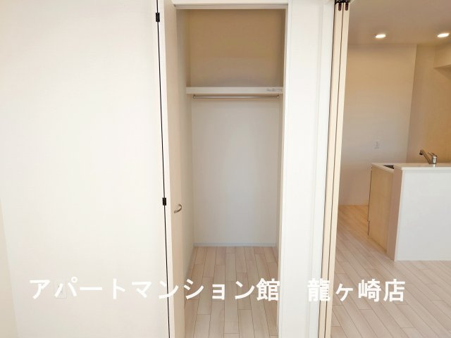 グランスタ　エイアールの収納