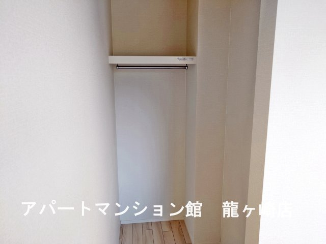 グランスタ　エイアールの収納