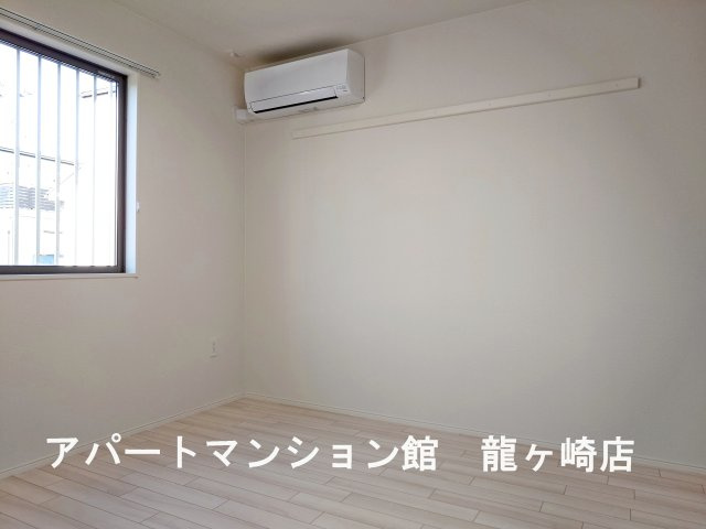 グランスタ　エイアールの寝室