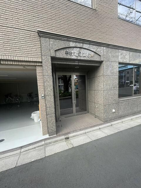 中村北堀江ビルのエントランス