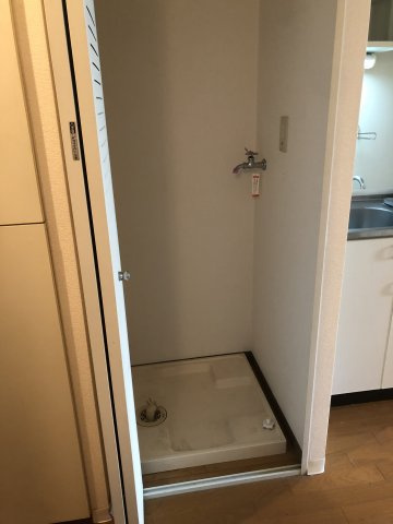 川崎市多摩区西生田３丁目の賃貸マンションの玄関