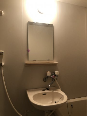 川崎市多摩区西生田３丁目の賃貸マンションの洗面所