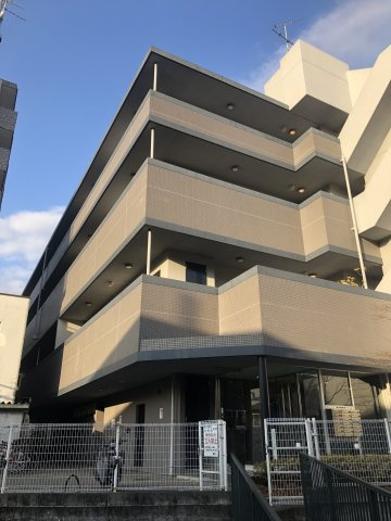 川崎市多摩区西生田３丁目の賃貸マンション