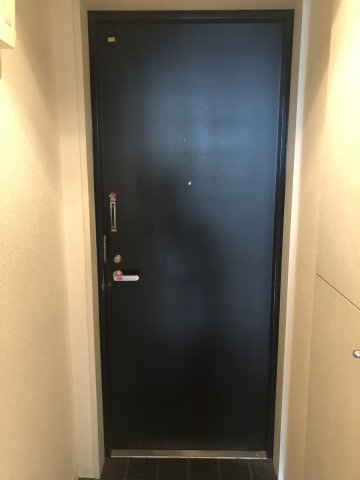 川崎市多摩区西生田３丁目の賃貸マンションの玄関