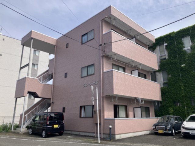 グローリーピア