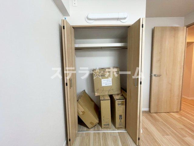 公社山田西第2次団地A8棟の収納|たっぷりとした収納スペースです