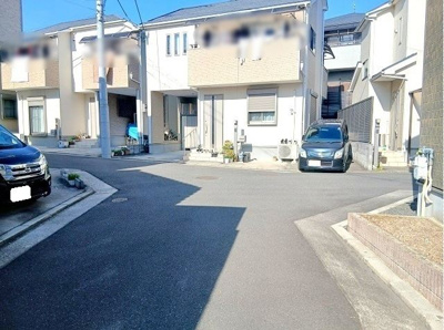 【前面道路含む現地写真】 | 枚方市招提元町二丁目　一戸建て