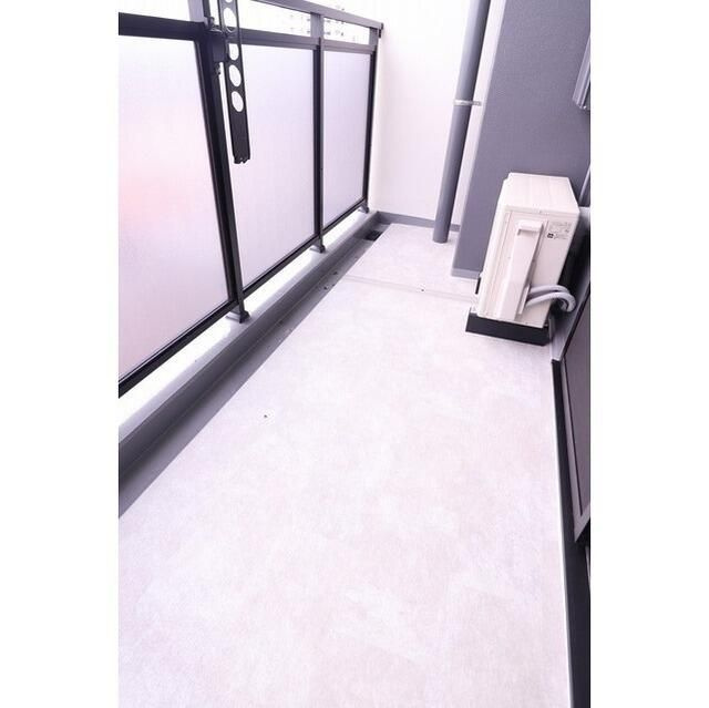 ヒューリック成増のバルコニー