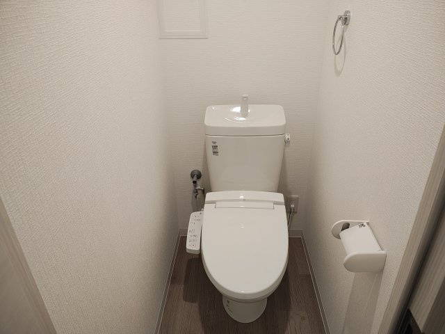 【トイレ】SOLASIA residence九条 