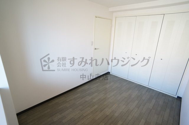 マンショングレースの寝室|参考、同建物・同間取りの号室