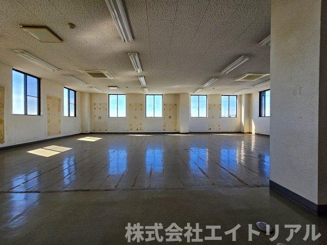 岡田ビルの内装