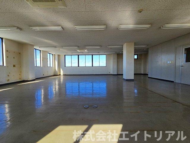 岡田ビルの内装