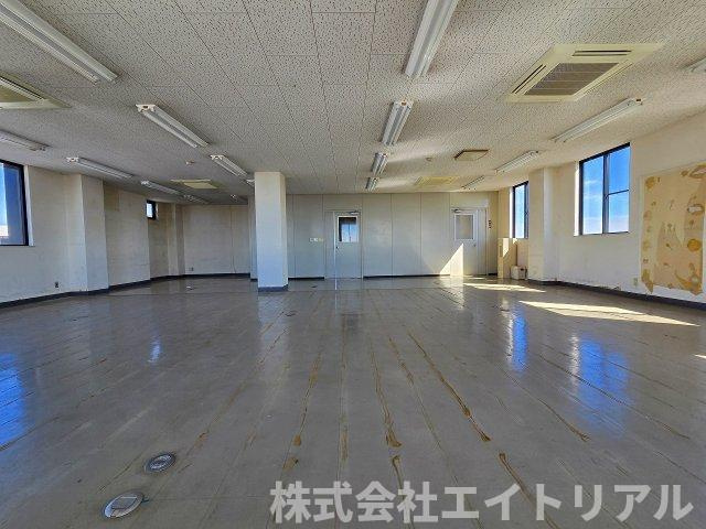 岡田ビルの内装