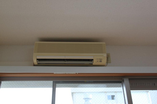 【設備】 | ヴィラマール新寺 | 洋室エアコン