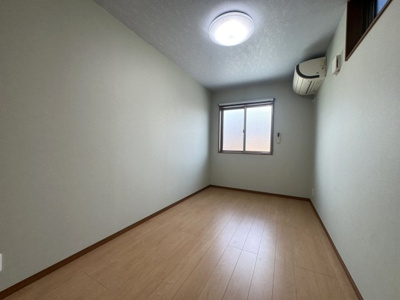 【洋室】 | 小山西大野町貸家