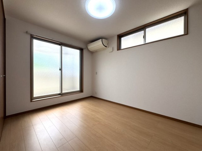 【洋室】 | 小山西大野町貸家